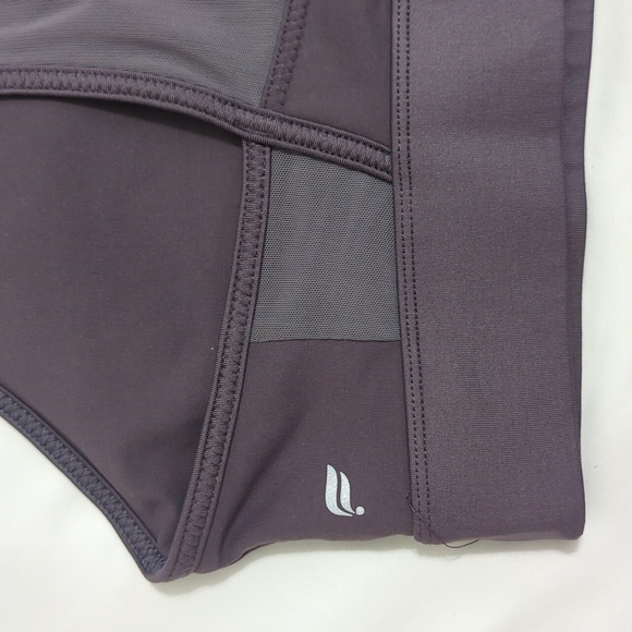 Fabletics On-The-Go Medium Impact Sports Bra, Color Shadow Shine Size L - Picture 10 of 14